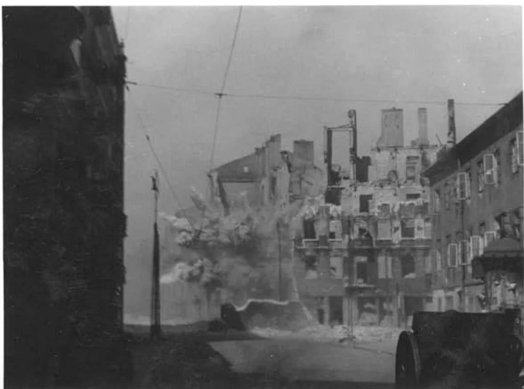 Stroop_Report_-_Warsaw_Ghetto_Uprising_-_26546 (2).jpg