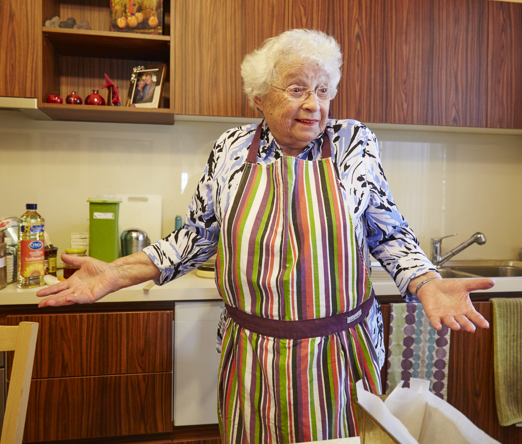 Saba Feniger, 1925 - 2017