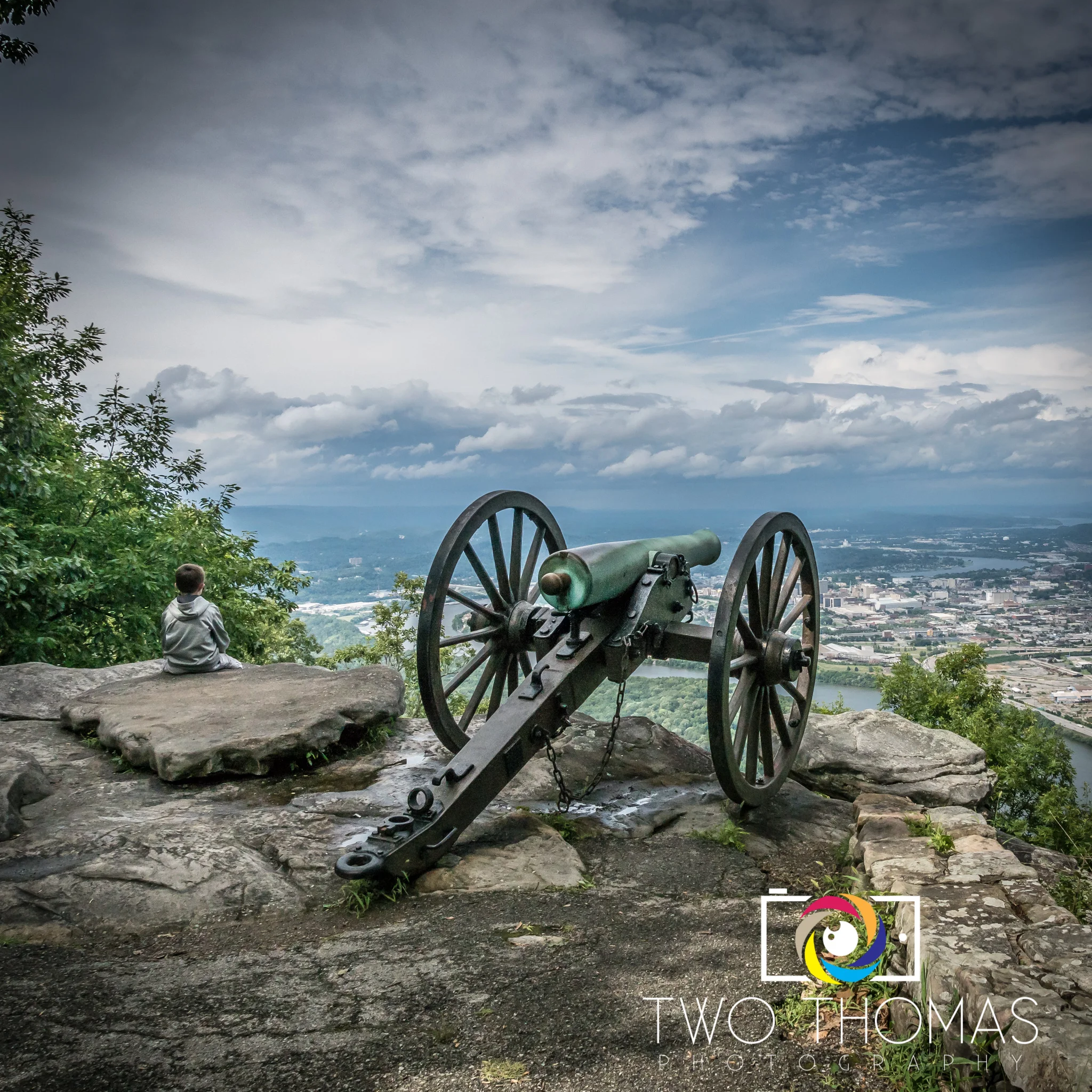The best view of Chatanooga is at Point Park on Lookout Mountain.