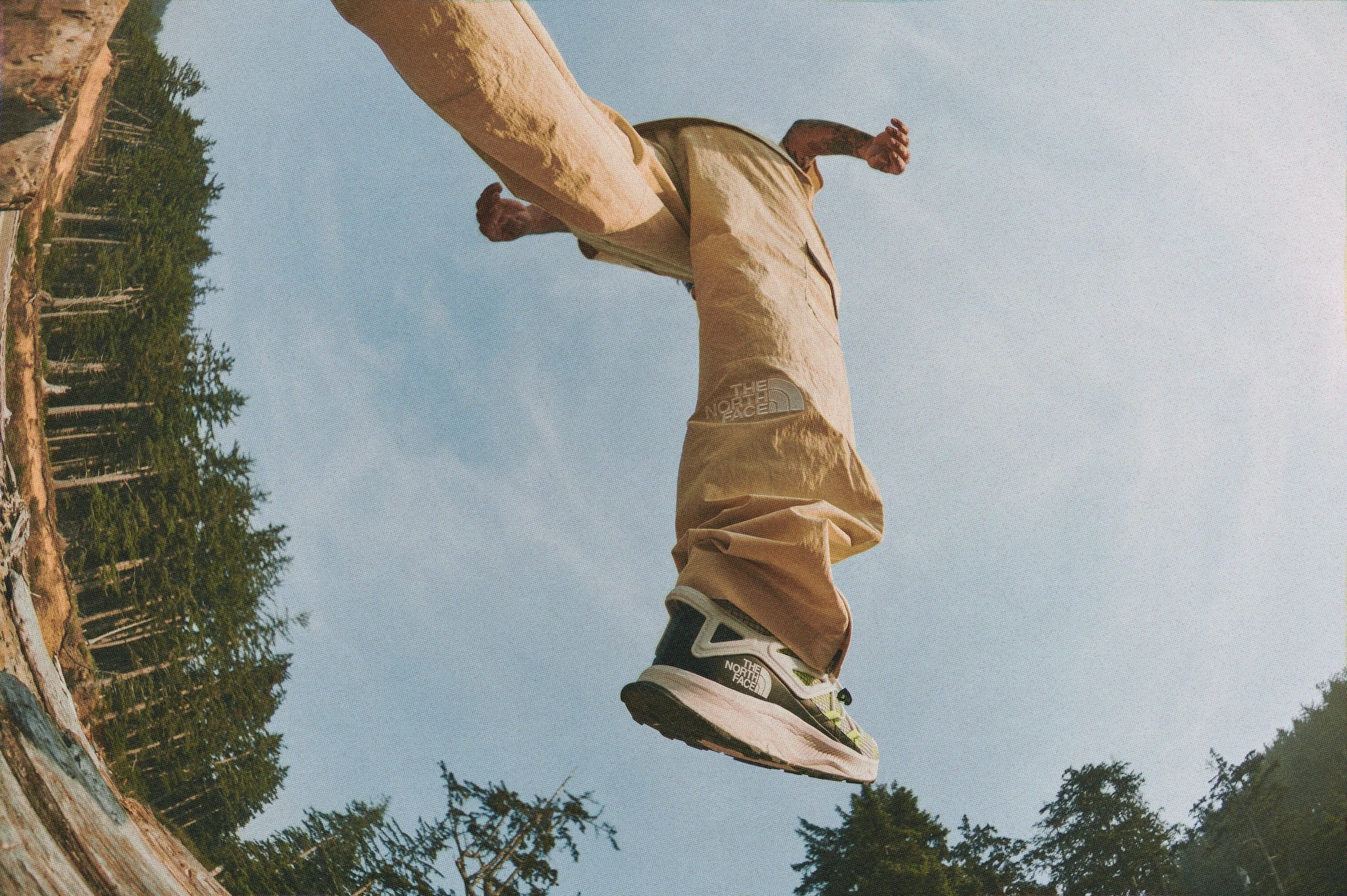 TNF_SS23_OffMountainLFHT_Handloser-NTH_7834_COREMELT_MEDRES.jpg