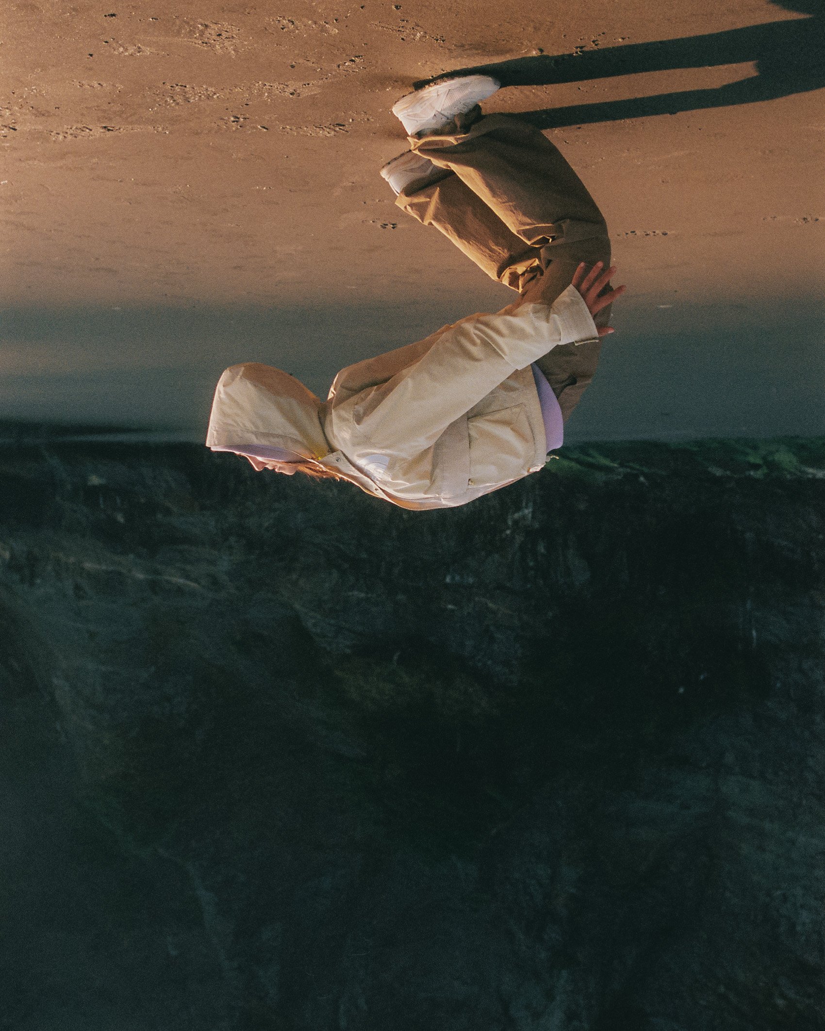 Handlost_tnf_LoFi_nealhan_nealhan-R17-016-6A.jpg