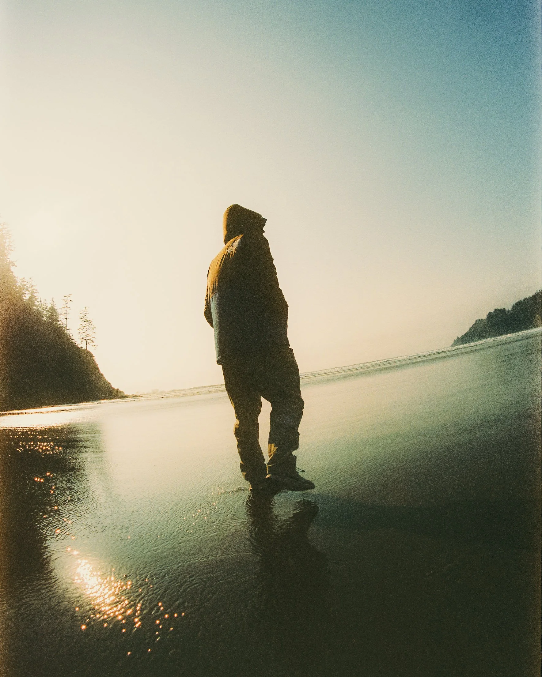Handlost_tnf_LoFi_nealhan_nealhan-R17-024-10A.jpg