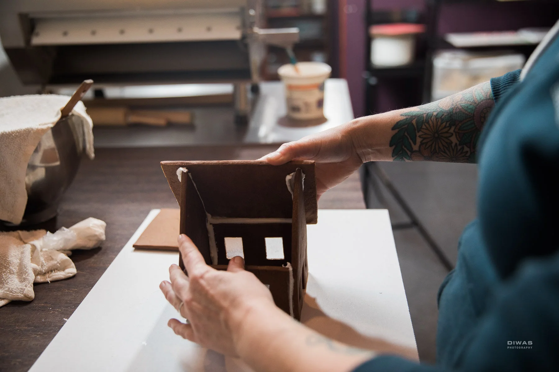 Custom Baked - Ginger Bread-11.JPG