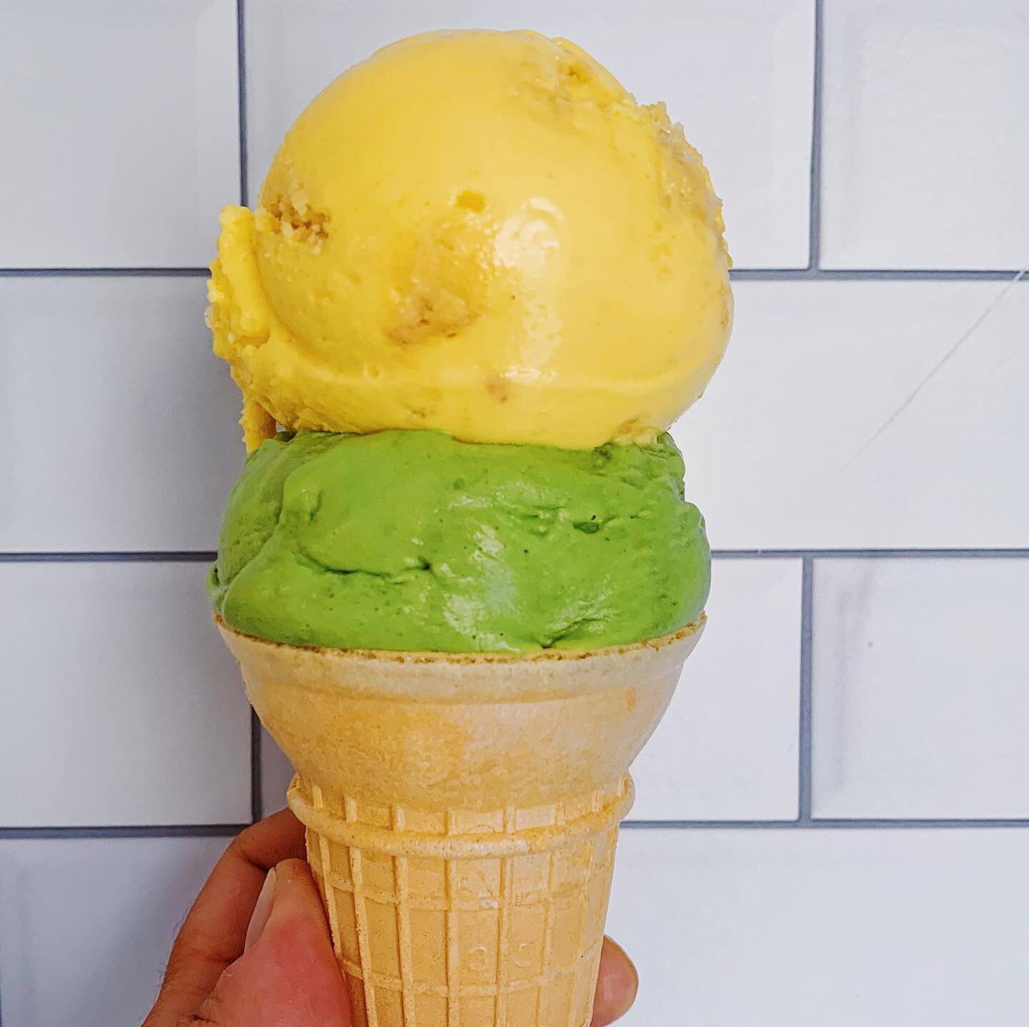 Another beautiful day for ice cream! 

Have you tried our new flavors yet?

&bull;Saffron + Semolina Cookies
&bull; Matcha + Pandan Cake (V)

Scooping until 7pm today. Come on by!