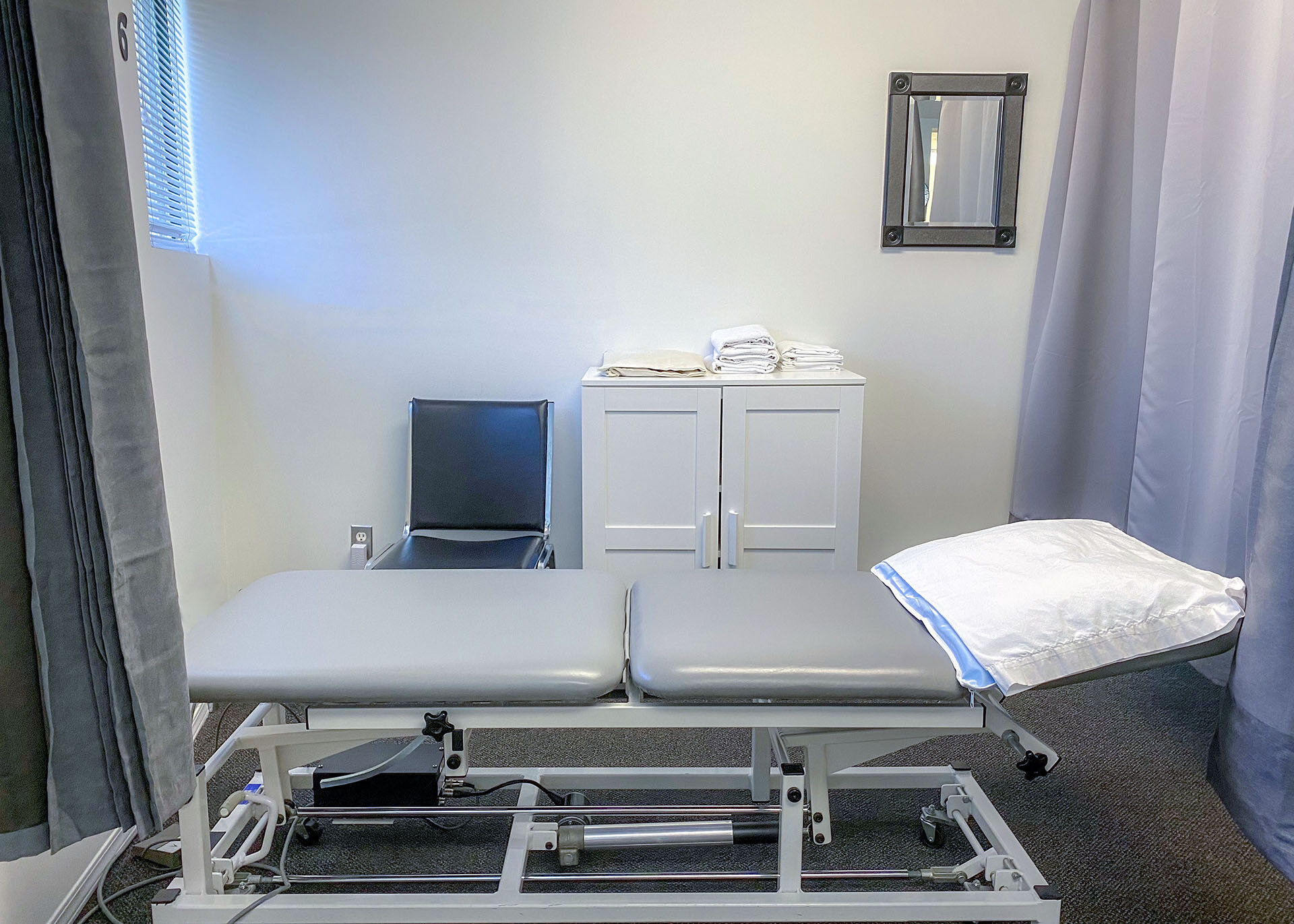 Pitt Meadows Physiotherapy Room 6