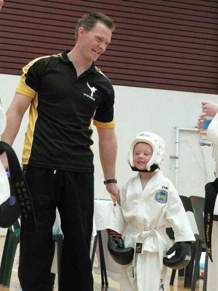 We all have different reasons for being on the mats. Regardless of an aspiring MMA Fighter or just getting to your first grading. each goal is as important to that person. As a team mate we must support that dream. As a coach… for me, all goals are on the same level.