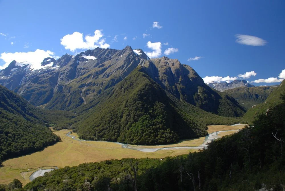 Humboldt_Mountains,_South_Island,_New_Zealand.jpg