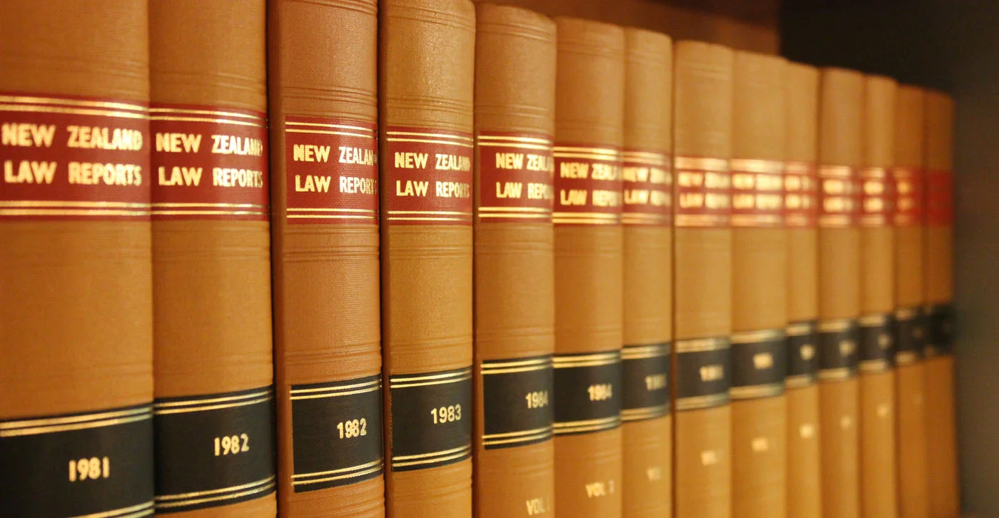 De facto head of state vs de jure head of state