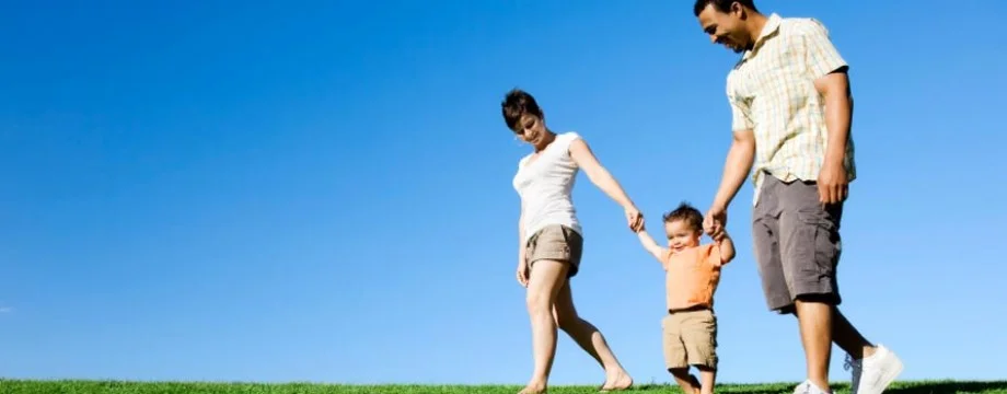 SPANISH MINISTRIES: Reunion Familiar en Español 