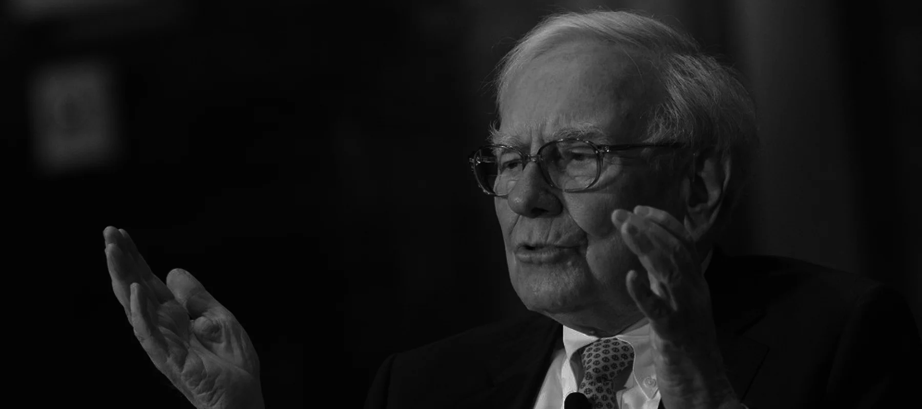 25 Great Quotes by Warren Buffett