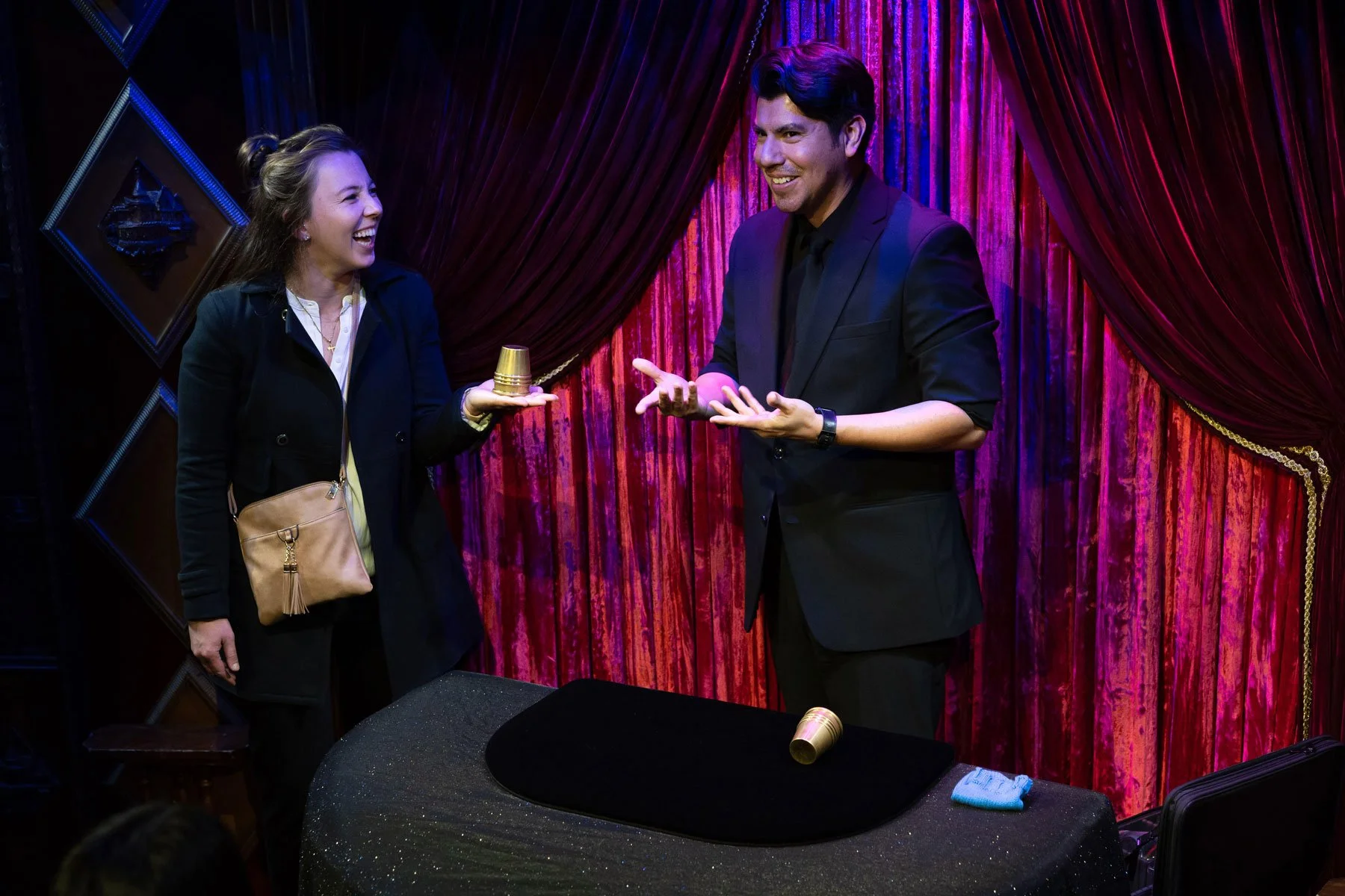 Trade show magician