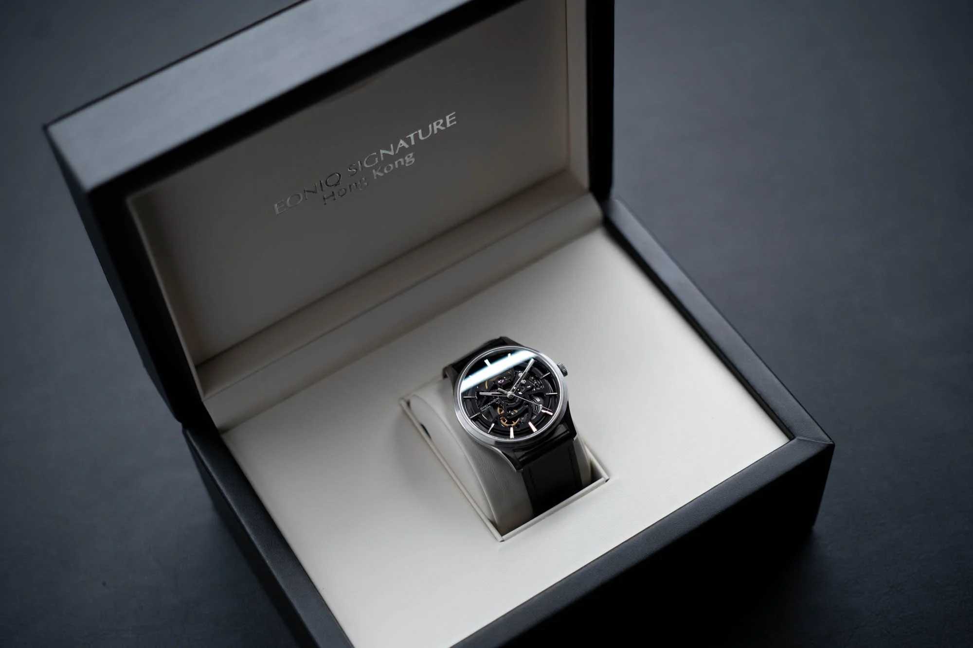 watch box with 38.5mm watch.jpg