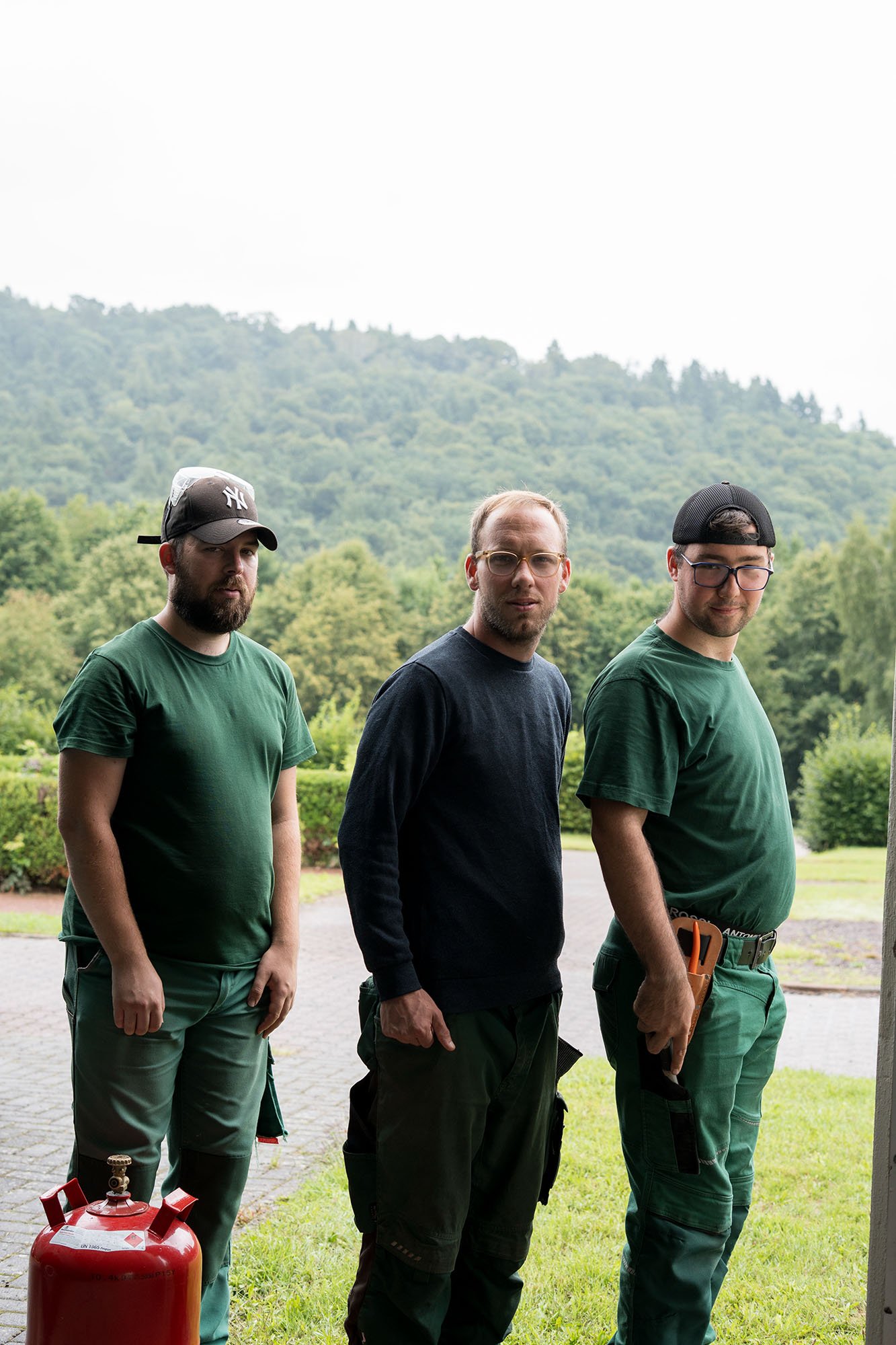 HIERSEIN0051_Gärtnerjungs Kopie.jpg