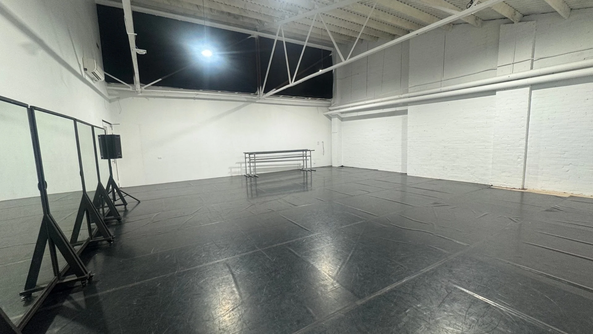 Studio 4.jpg