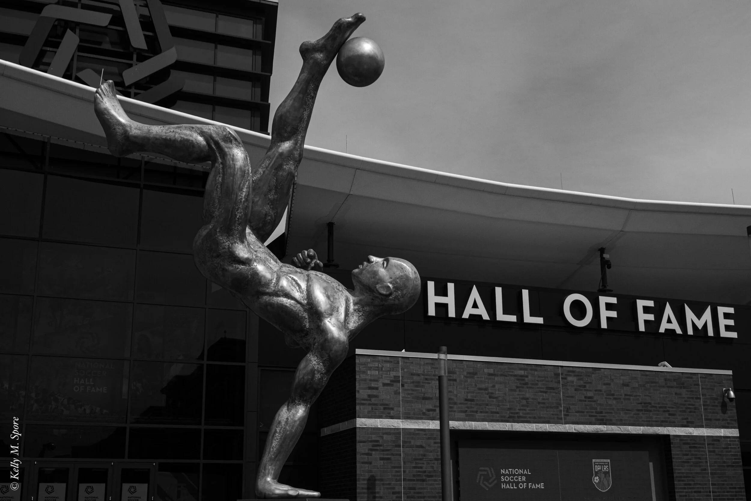 PhotoMoment: “The Kick”