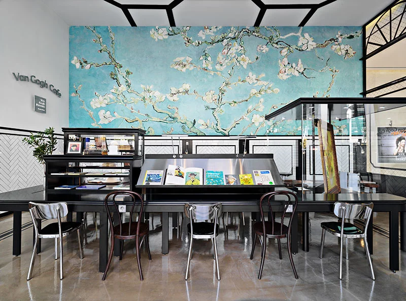 VanGoghCAFE_09.jpg
