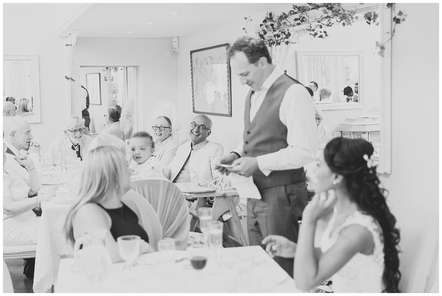 Charlotte.Eve.Photography.FandP.woburn.milton.keynes.wedding.photographer.coffee.house_0073.jpg