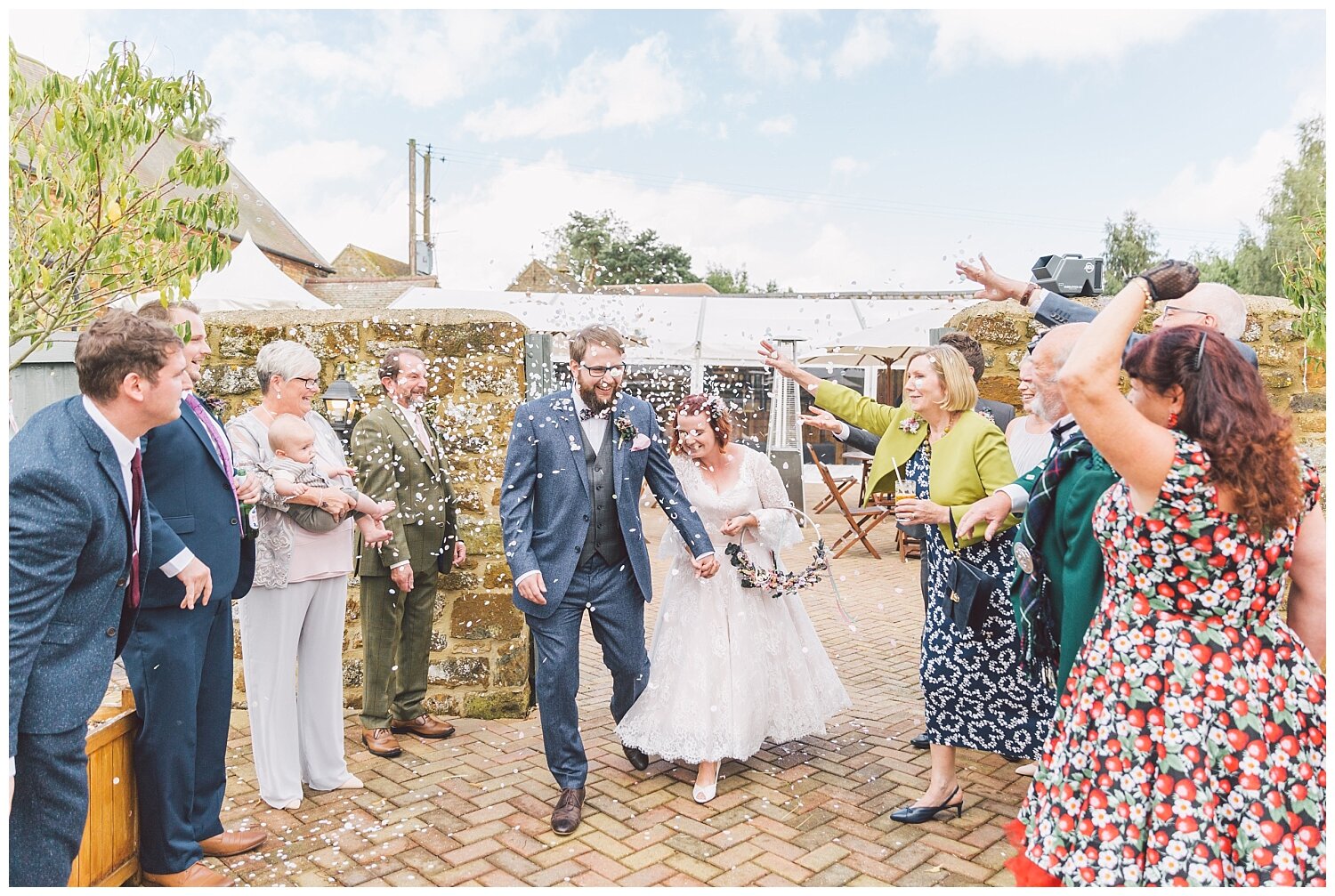 Charlotte.Eve.Photography.JandH.Dovecote.Barn.Banbury.Oxfordshire.wedding.photography_0036.jpg