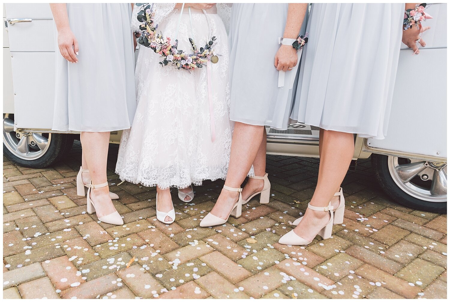 Charlotte.Eve.Photography.JandH.Dovecote.Barn.Banbury.Oxfordshire.wedding.photography_0043.jpg