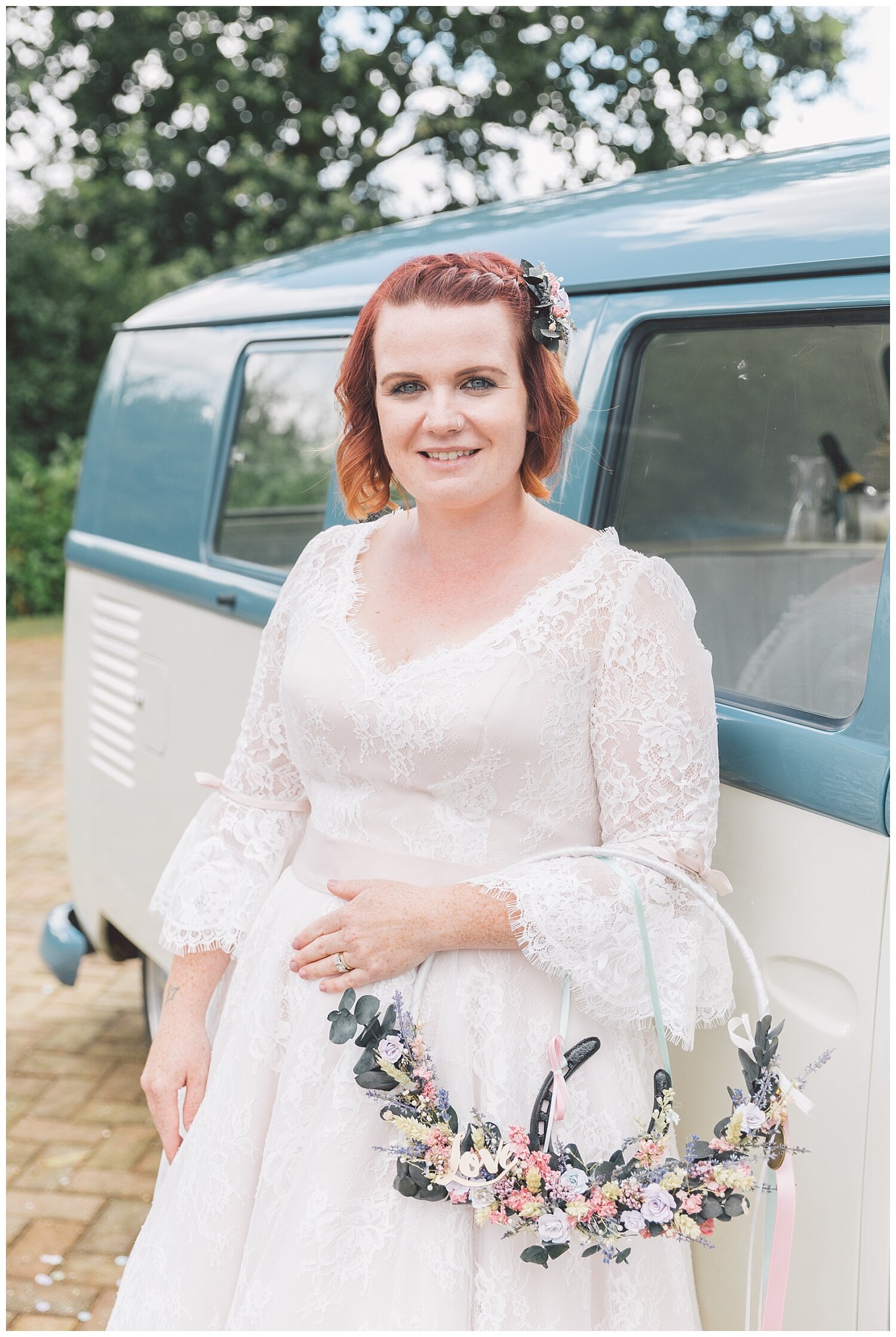 Charlotte.Eve.Photography.JandH.Dovecote.Barn.Banbury.Oxfordshire.wedding.photography_0045.jpg