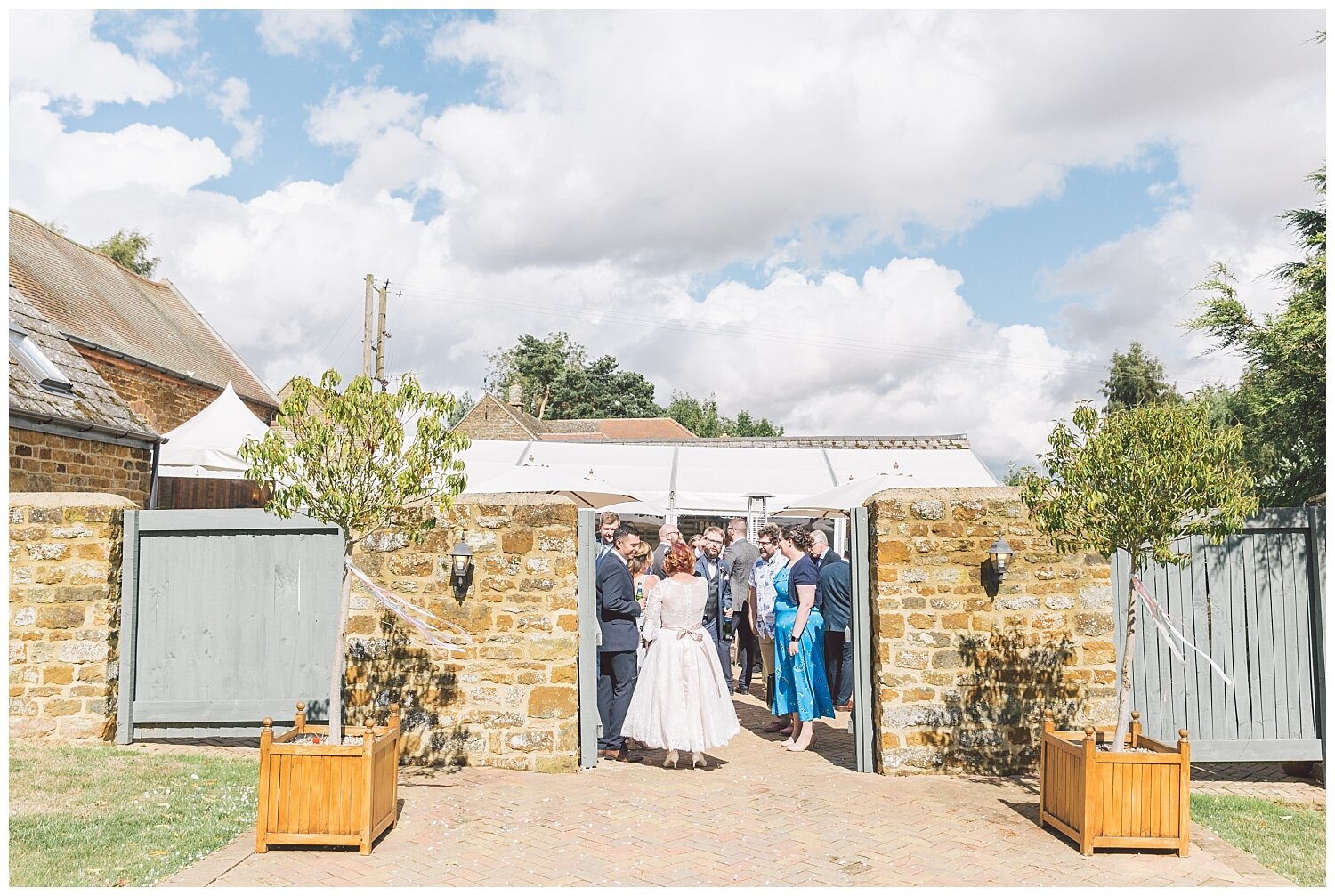 Charlotte.Eve.Photography.JandH.Dovecote.Barn.Banbury.Oxfordshire.wedding.photography_0057.jpg