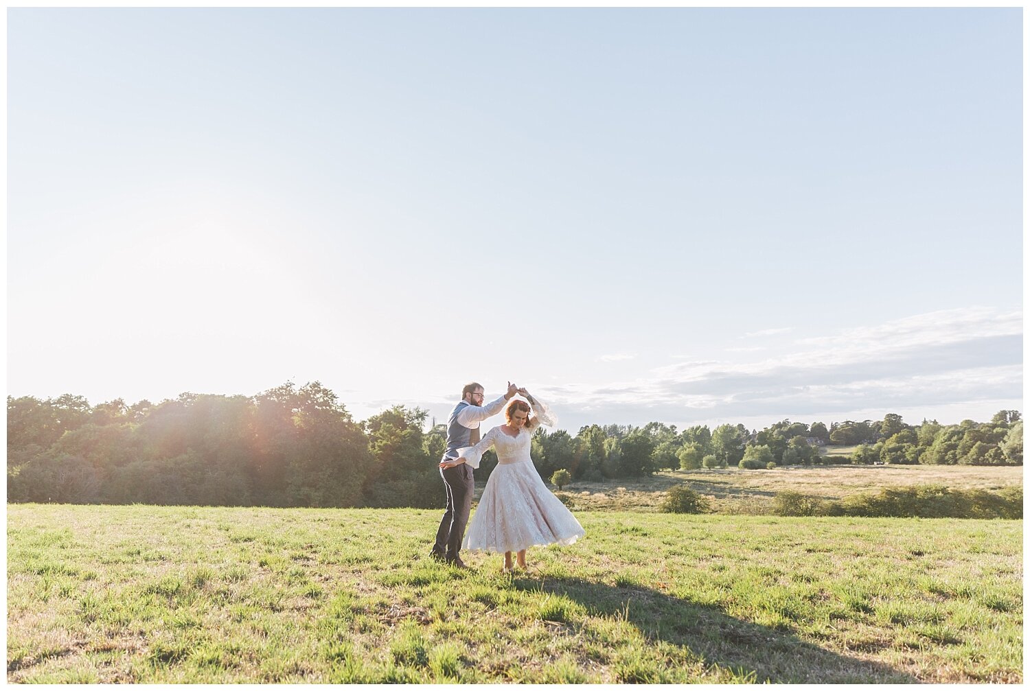 Charlotte.Eve.Photography.JandH.Dovecote.Barn.Banbury.Oxfordshire.wedding.photography_0079.jpg