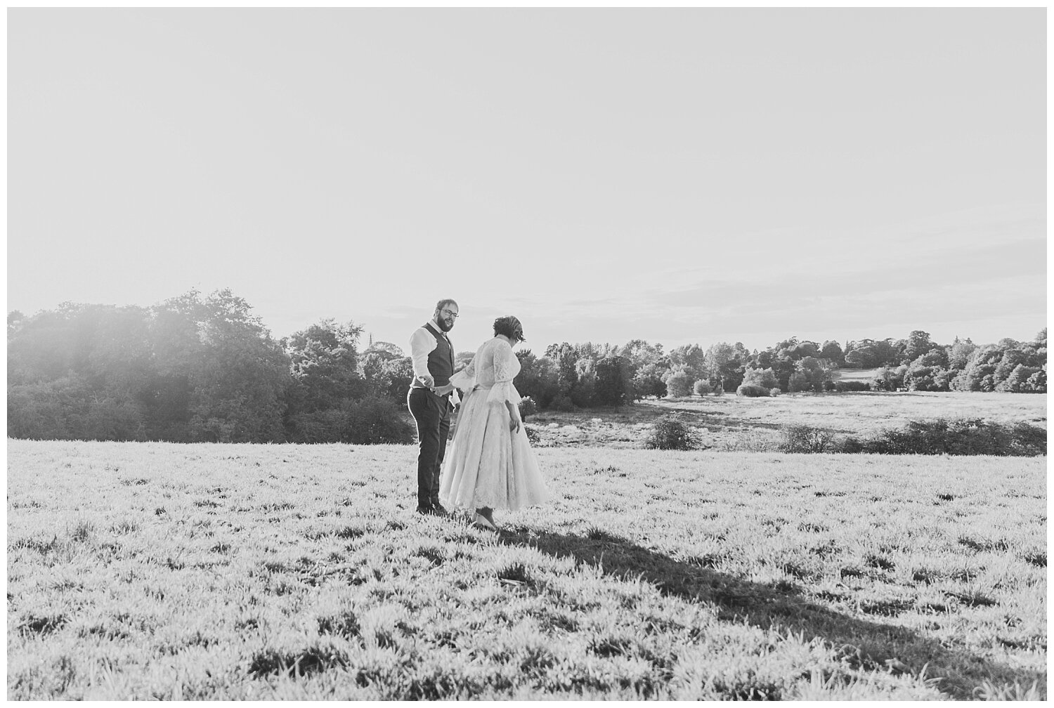 Charlotte.Eve.Photography.JandH.Dovecote.Barn.Banbury.Oxfordshire.wedding.photography_0080.jpg