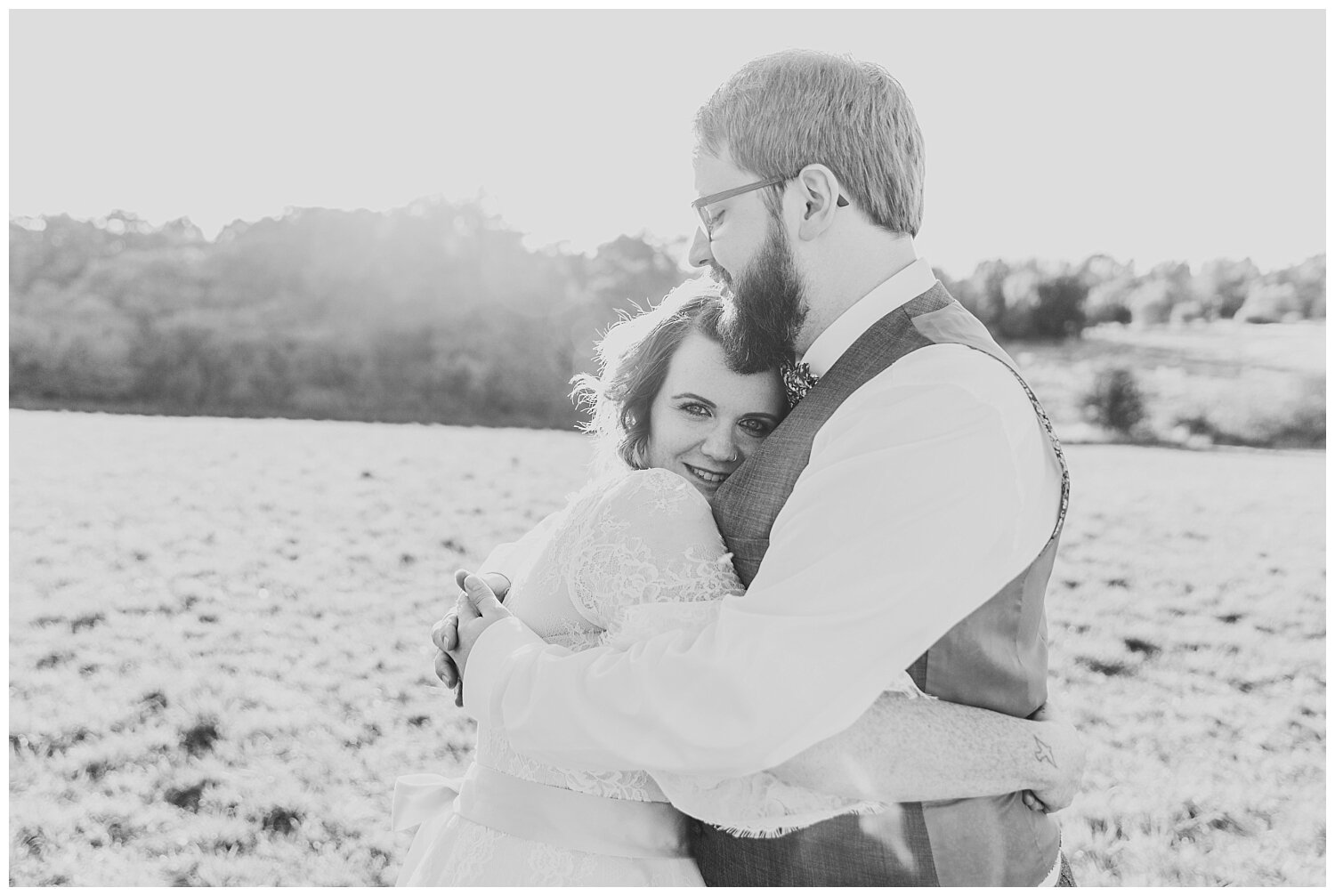 Charlotte.Eve.Photography.JandH.Dovecote.Barn.Banbury.Oxfordshire.wedding.photography_0083.jpg