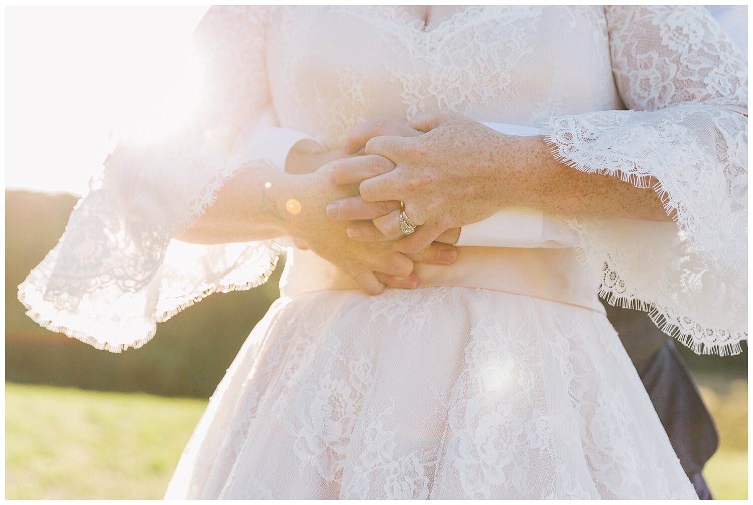 Charlotte.Eve.Photography.JandH.Dovecote.Barn.Banbury.Oxfordshire.wedding.photography_0086.jpg