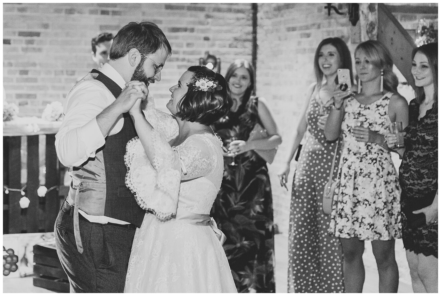 Charlotte.Eve.Photography.JandH.Dovecote.Barn.Banbury.Oxfordshire.wedding.photography_0089.jpg