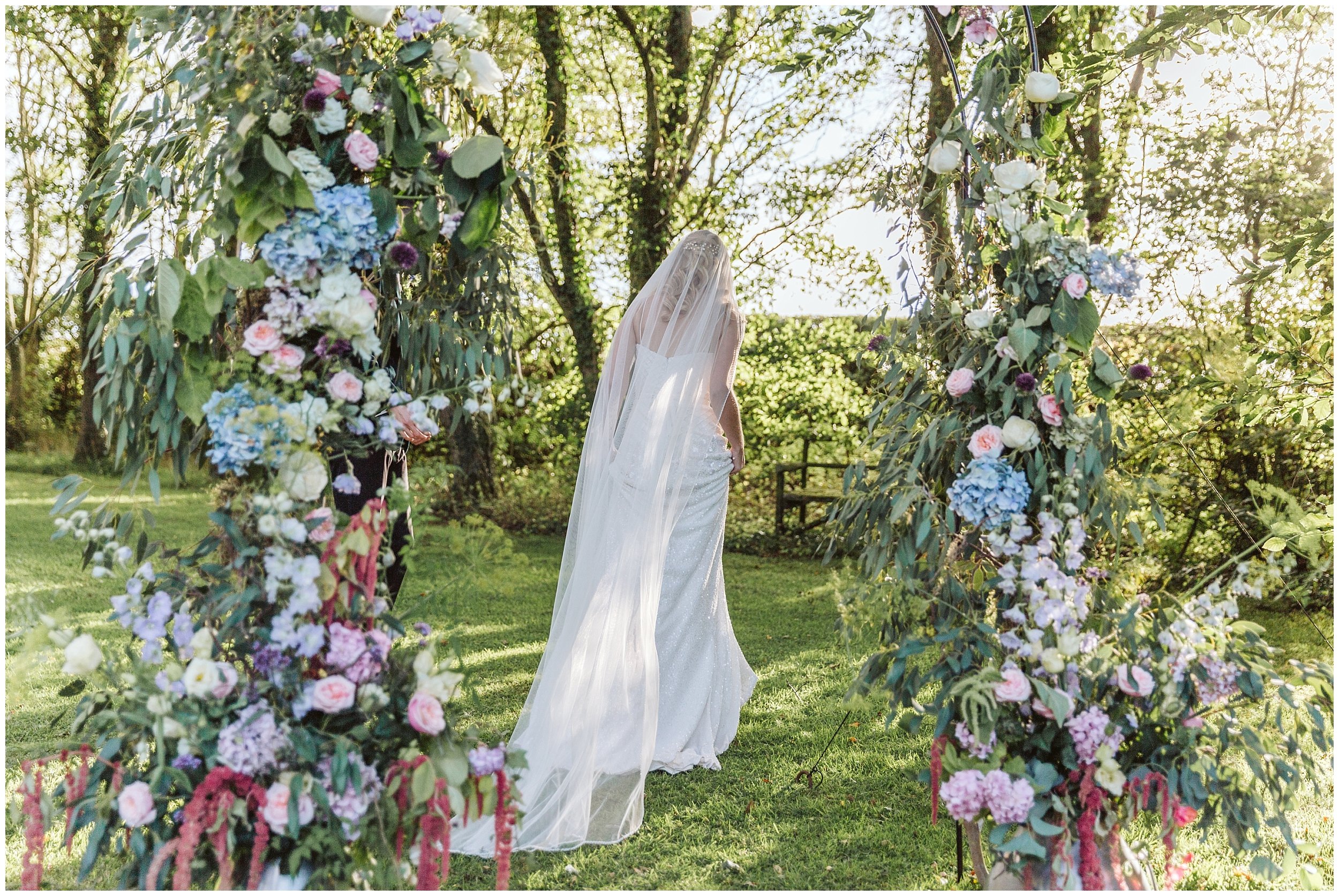 Charlotte.Eve.Photography.Northamptonshire.Oxfordshire.garden.marquee.wedding_0097.jpg