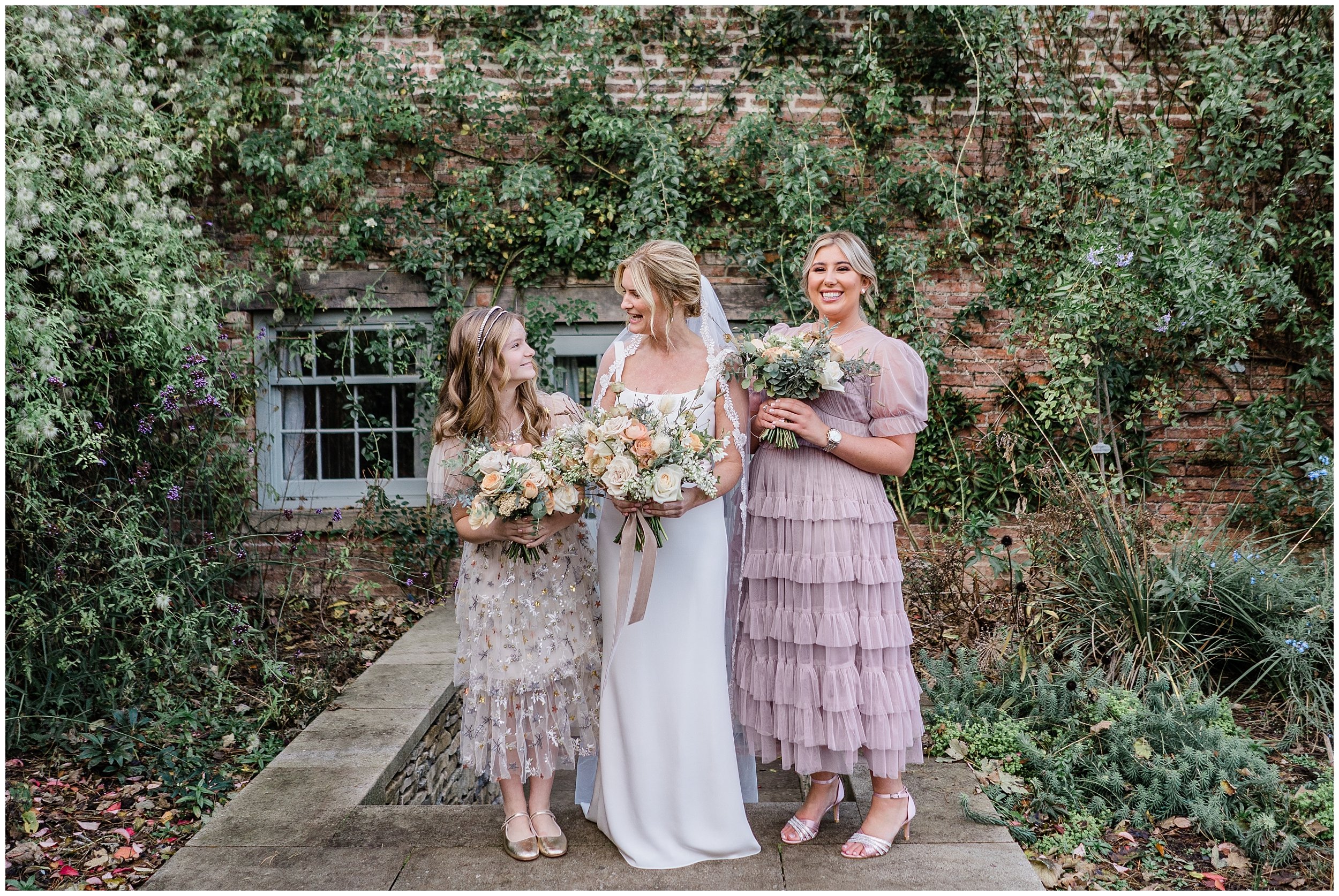 Charlotte.Eve.Photography.Northamptonshire.Oxfordshire.garden.marquee.wedding_0172.jpg