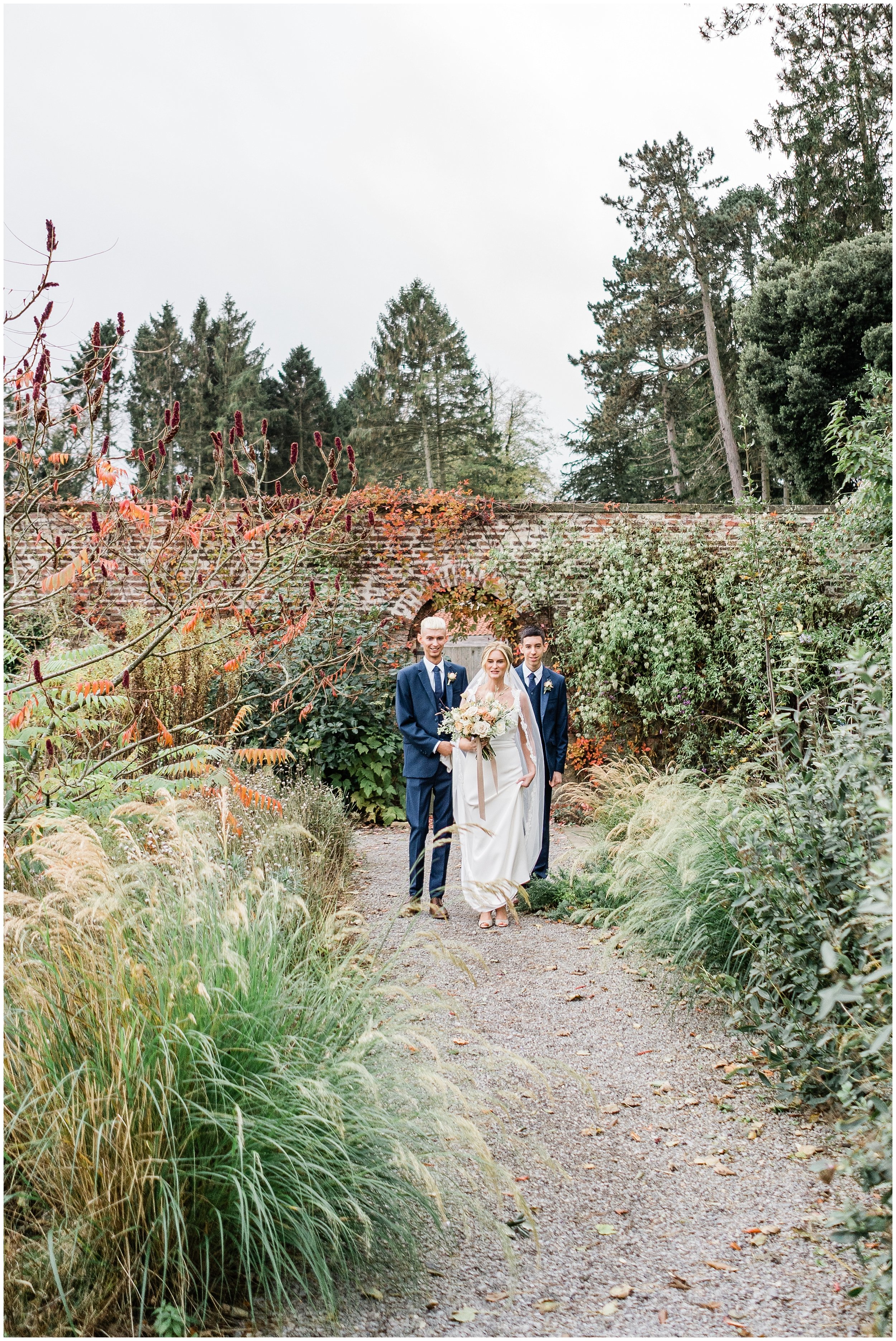 Charlotte.Eve.Photography.Northamptonshire.Oxfordshire.garden.marquee.wedding_0192.jpg