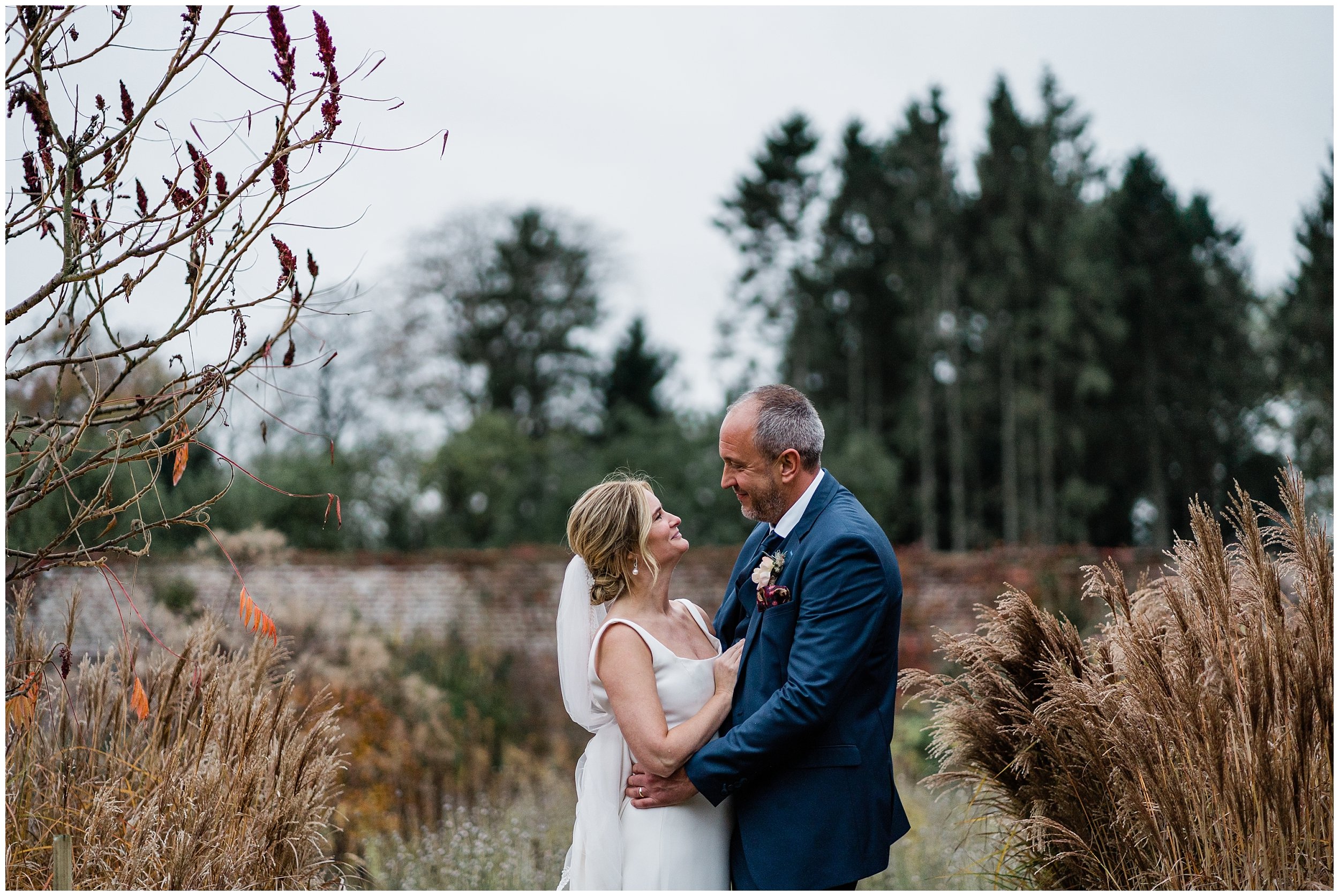 Charlotte.Eve.Photography.Northamptonshire.Oxfordshire.garden.marquee.wedding_0233.jpg