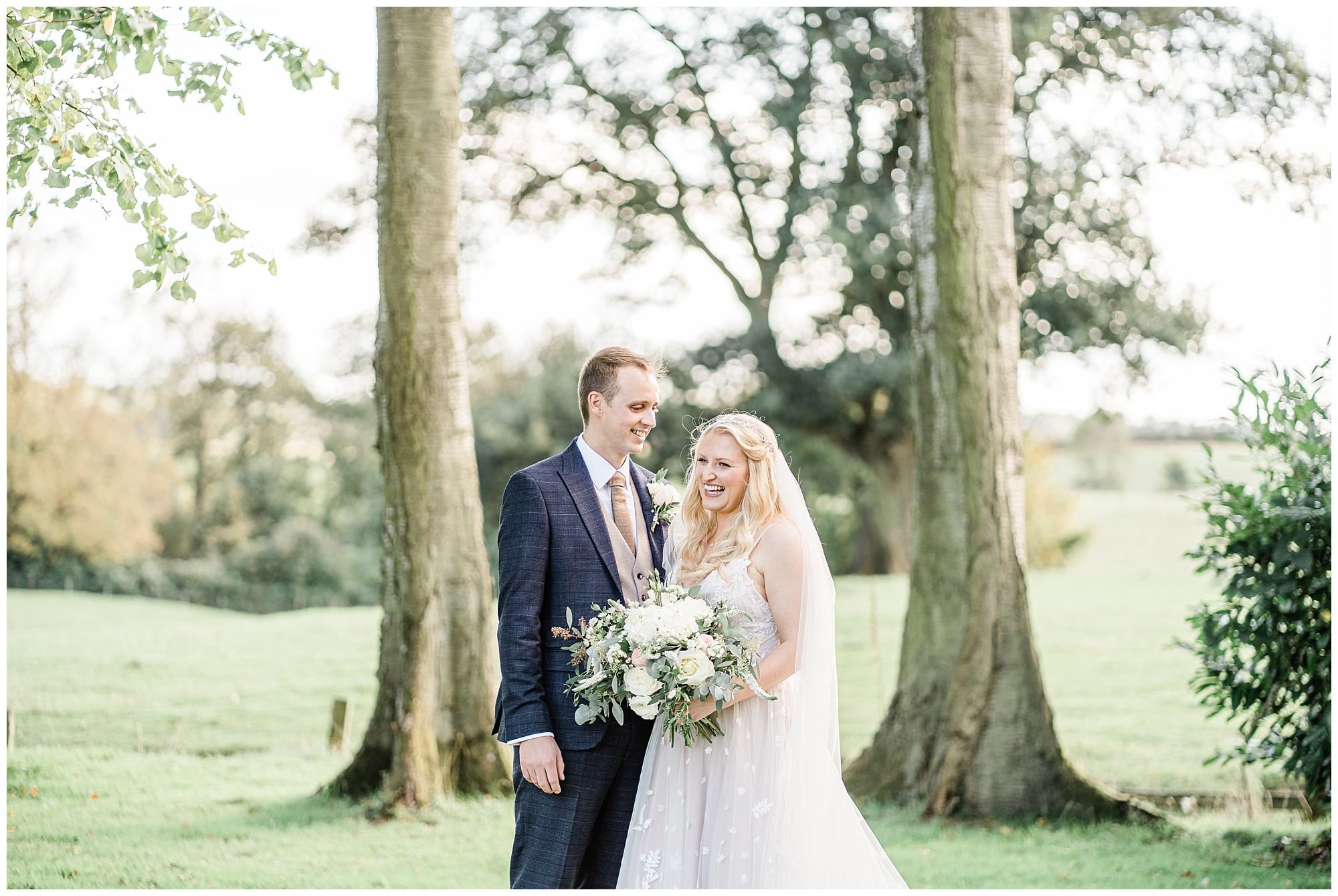 Charlotte.Eve.Photography.Northamptonshire.Oxfordshire.garden.marquee.wedding_0336.jpg