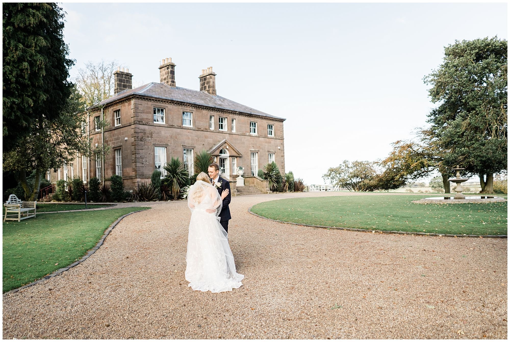 Charlotte.Eve.Photography.Northamptonshire.Oxfordshire.garden.marquee.wedding_0342.jpg