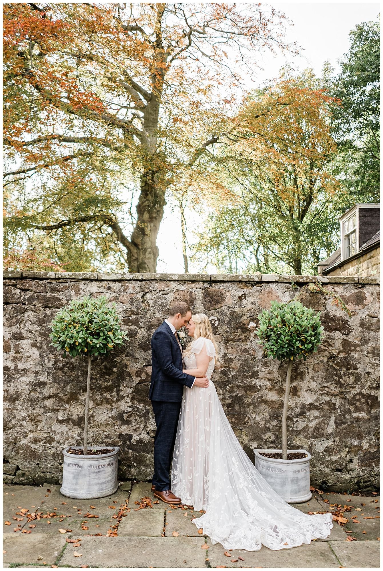 Charlotte.Eve.Photography.Northamptonshire.Oxfordshire.garden.marquee.wedding_0359.jpg