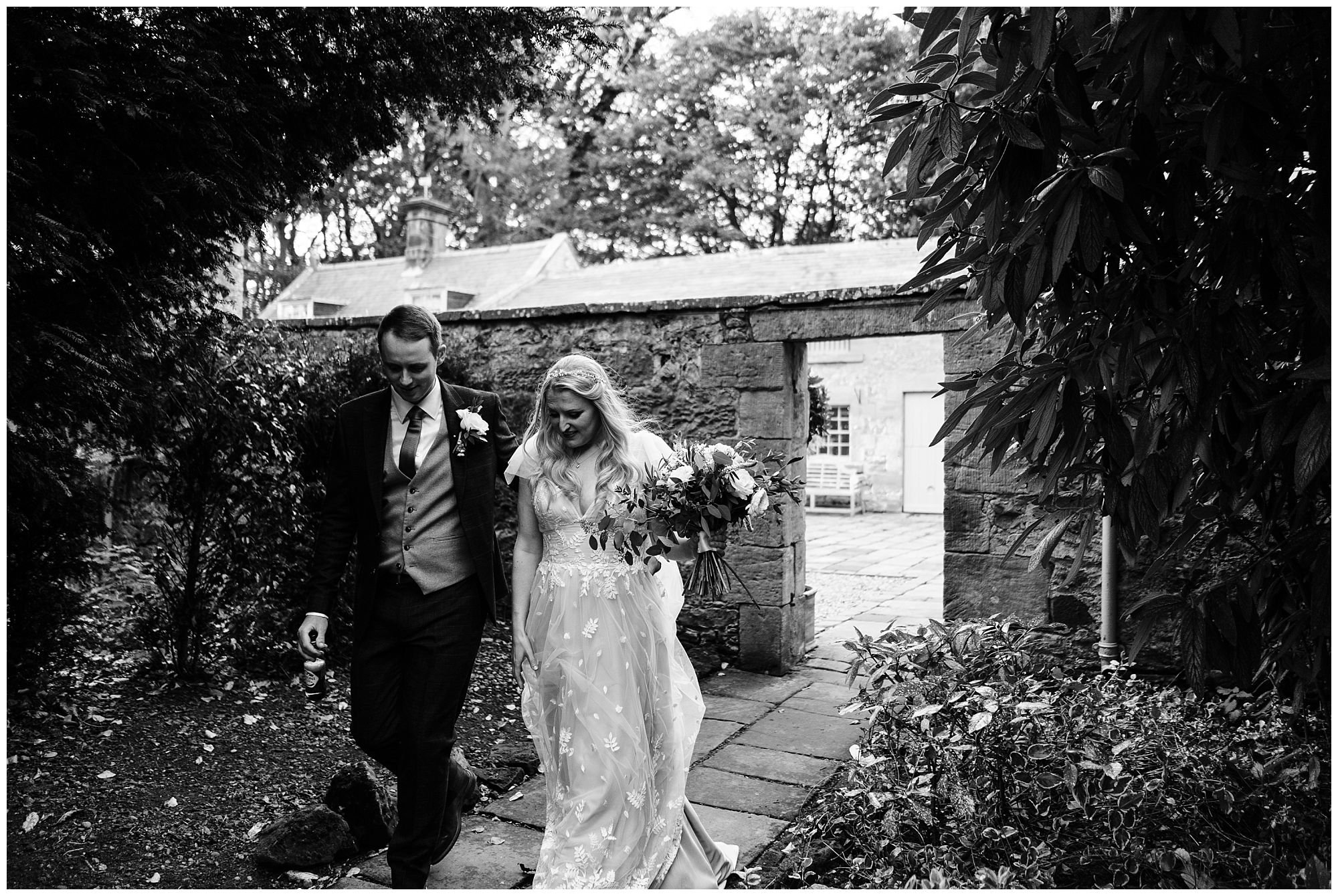 Charlotte.Eve.Photography.Northamptonshire.Oxfordshire.garden.marquee.wedding_0363.jpg