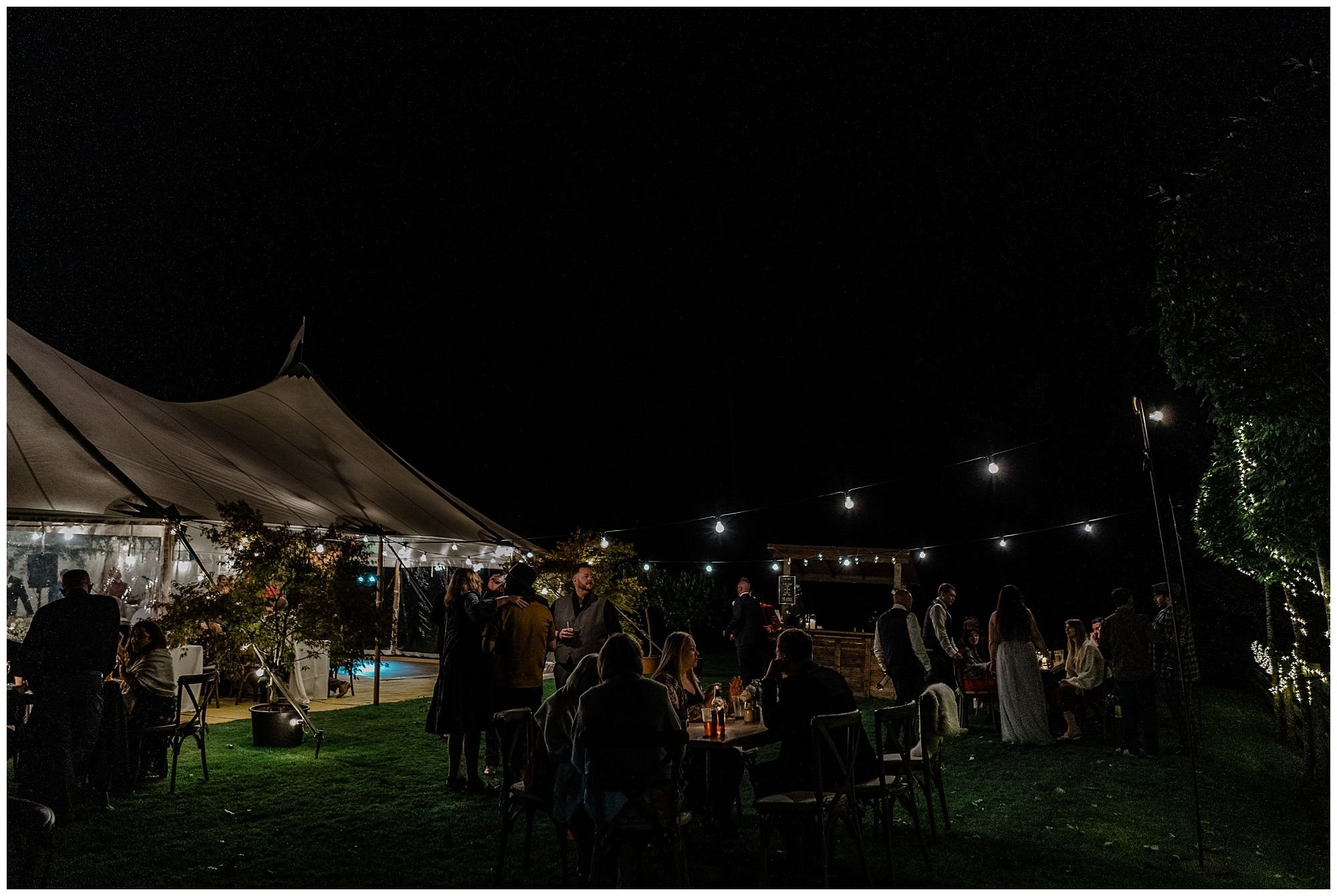 Charlotte.Eve.Photography.Northamptonshire.Oxfordshire.garden.marquee.wedding_0520.jpg