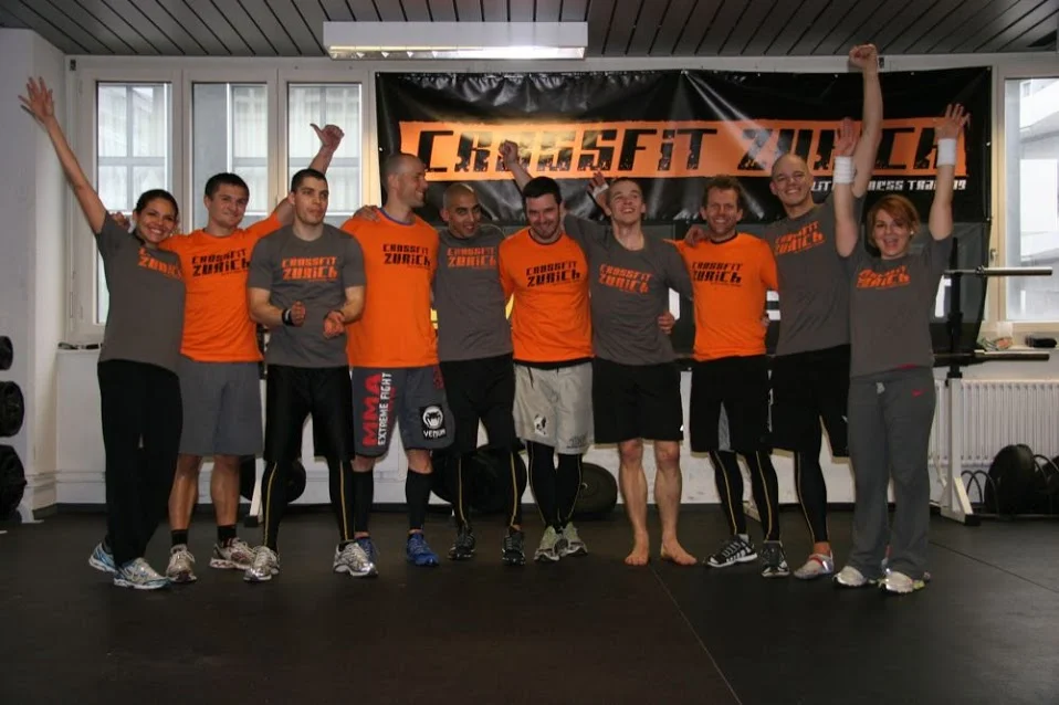 The finishers of the first 24-in-24 Challenge December 2010!