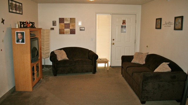living-room-6.jpg