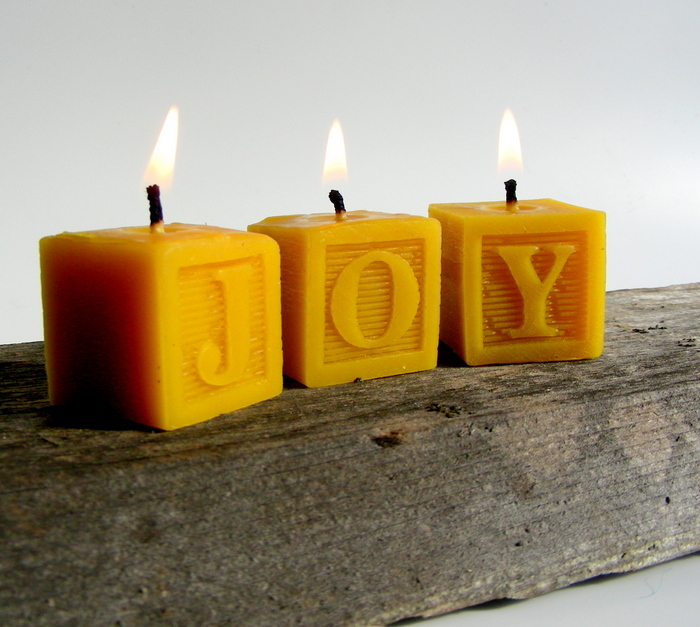 Mini_block_votive_700px.JPG