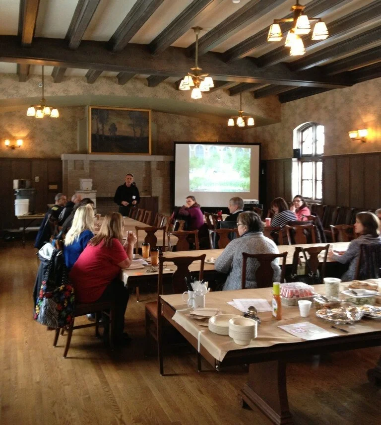 Beginning Beekeeping Class — CHICAGO HONEY COOP