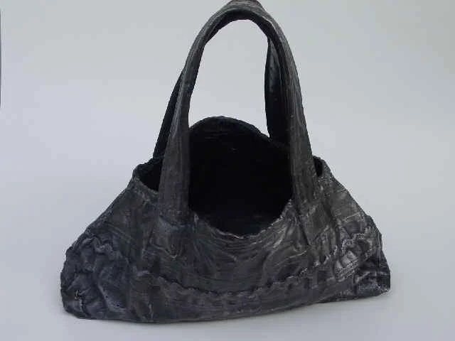 vernon_01_handbag.jpg