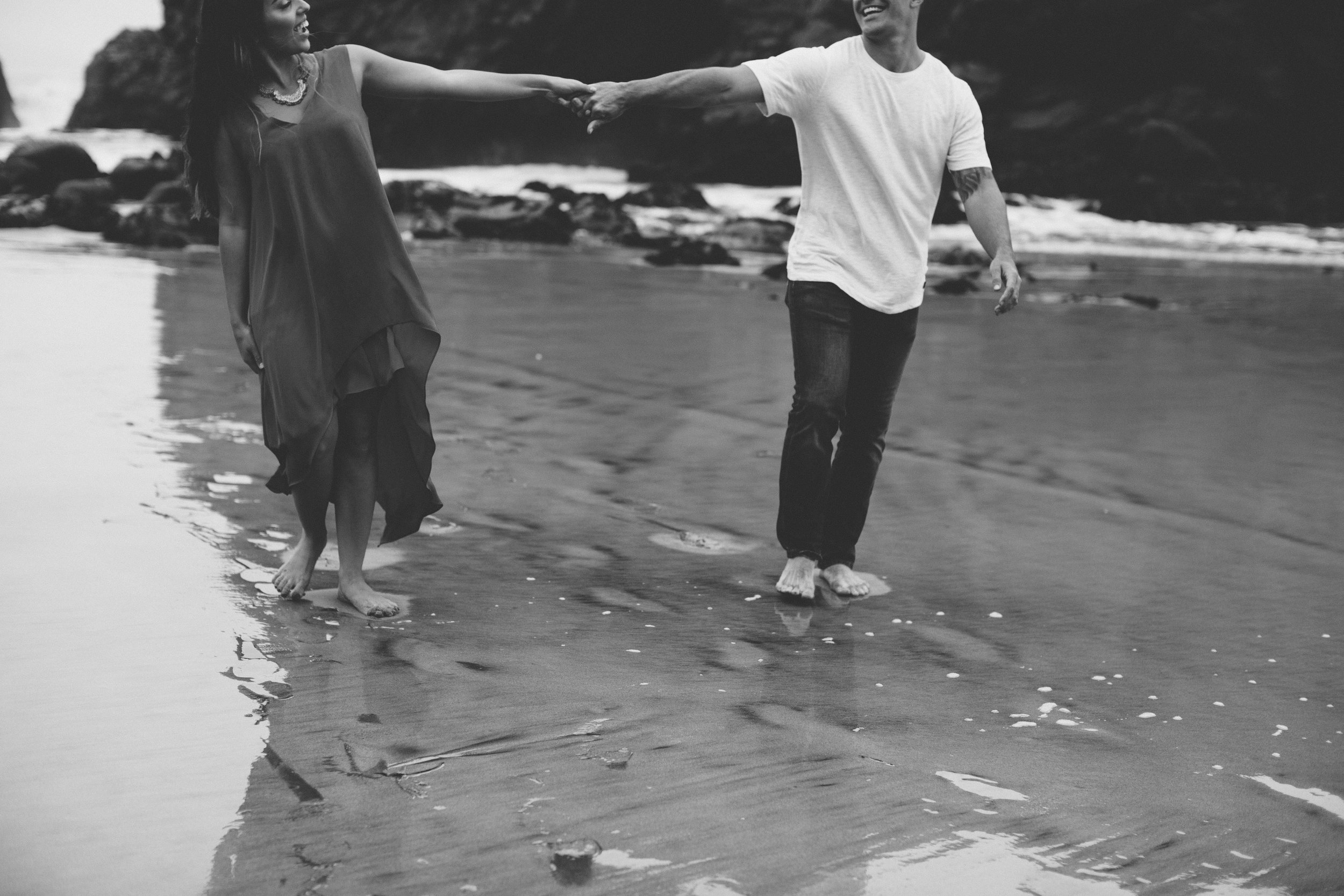 Benjamin Hewitt Photography | Romantic Pfeiffer Beach Portraits | Big Sur, California