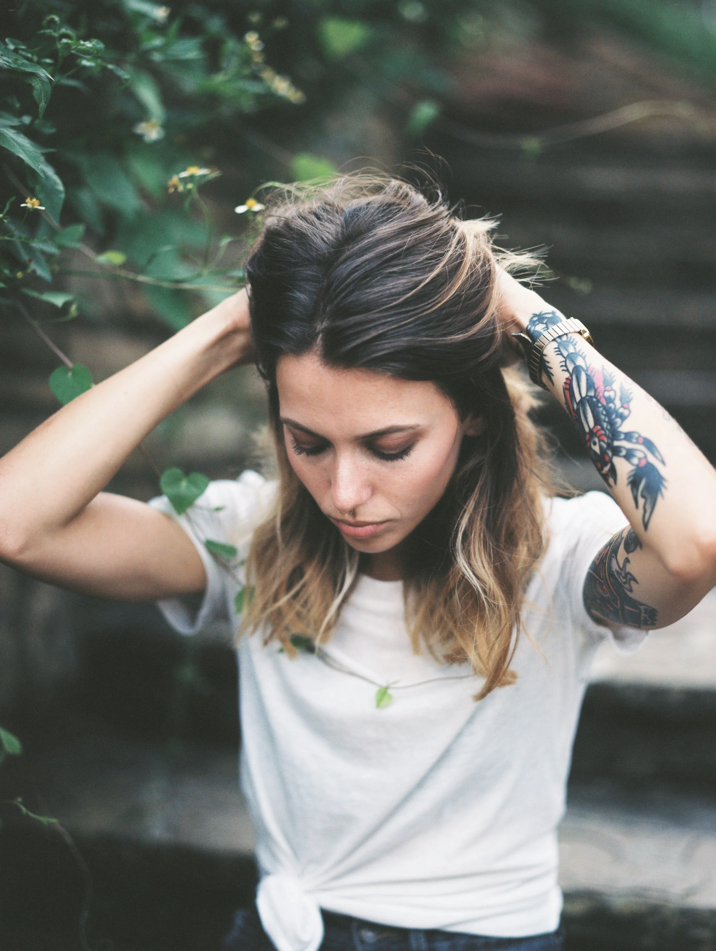 52538RLhew110401-R3-043.jpg