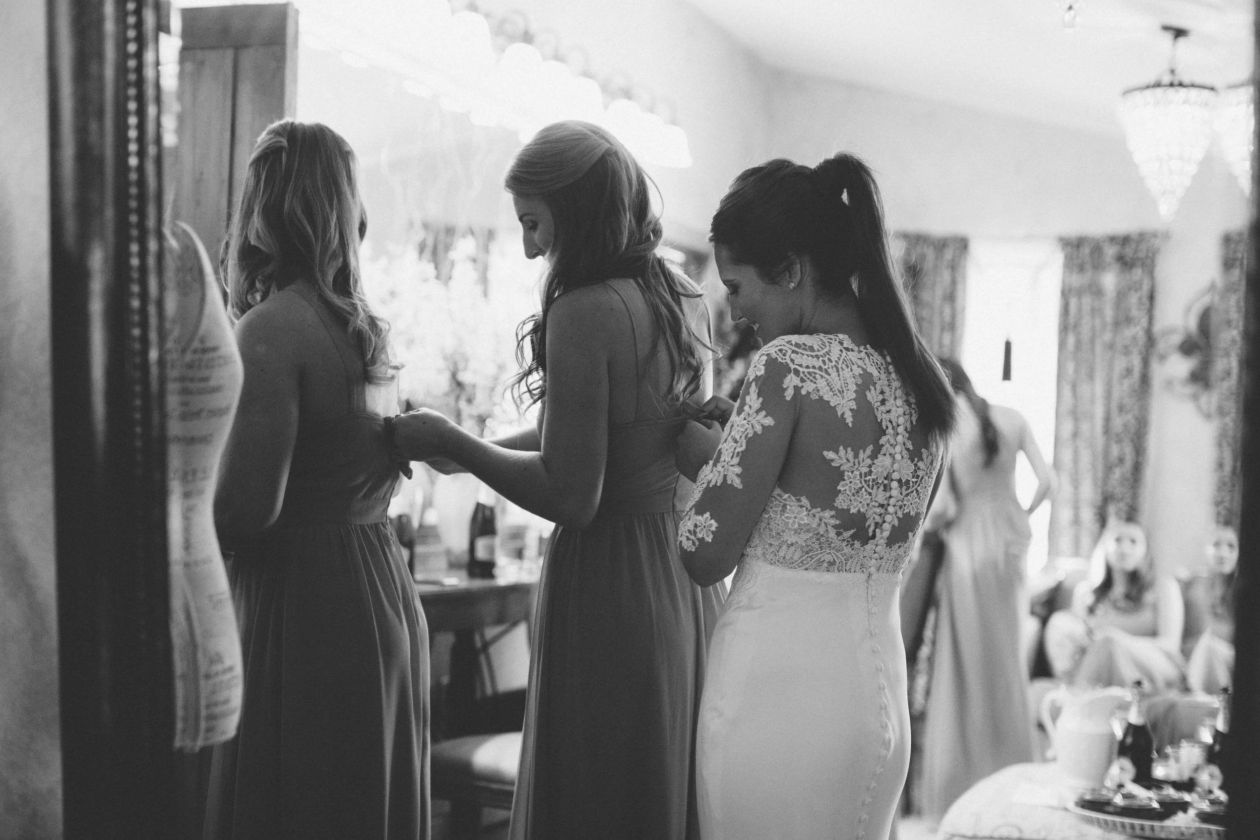 Bride Getting Ready Plant City Florida Wedding Photographer Benjamin Hewitt Photography
