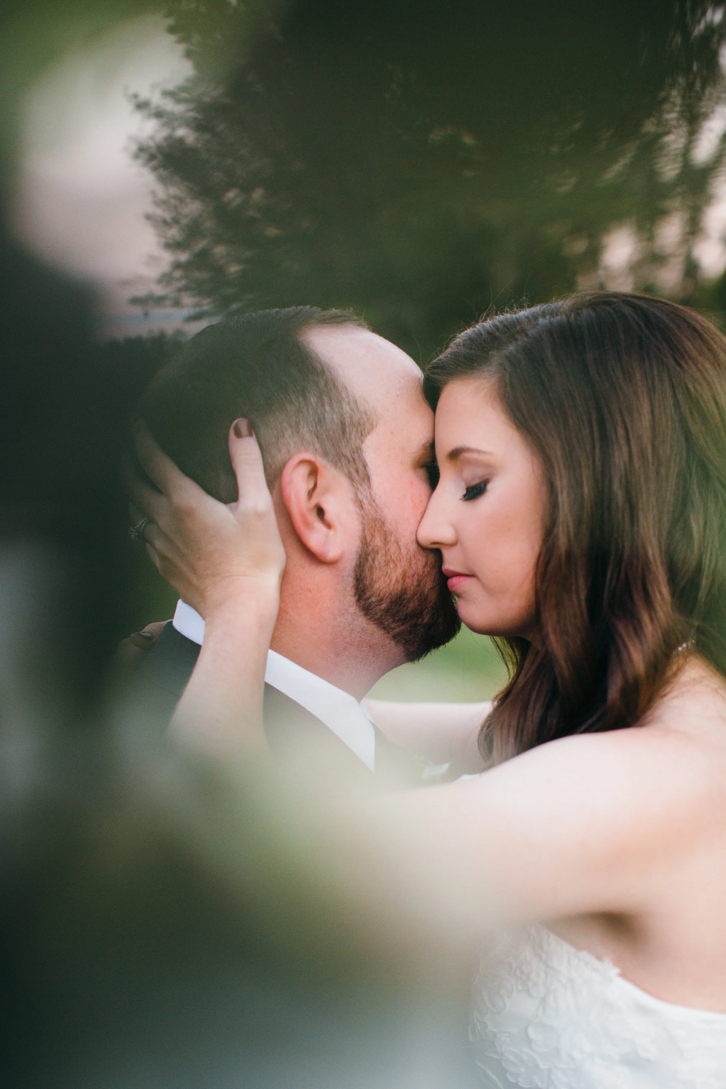 Bride Groom Portraits | Florida Rustic Barn Weddings | Plant City, Florida Wedding Photography | Benjamin Hewitt Photographer