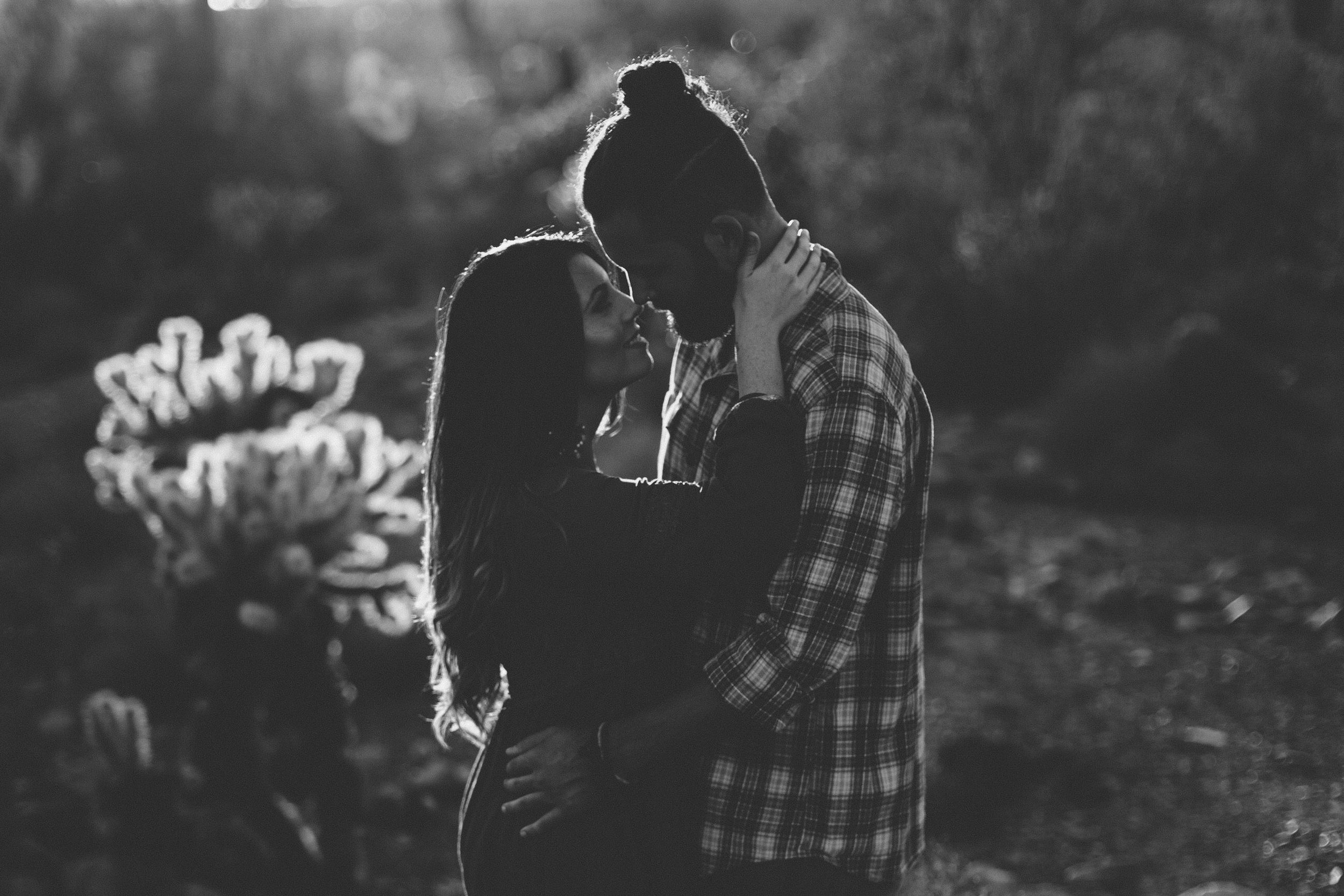 Arizona Desert Sunset Engagement Pics