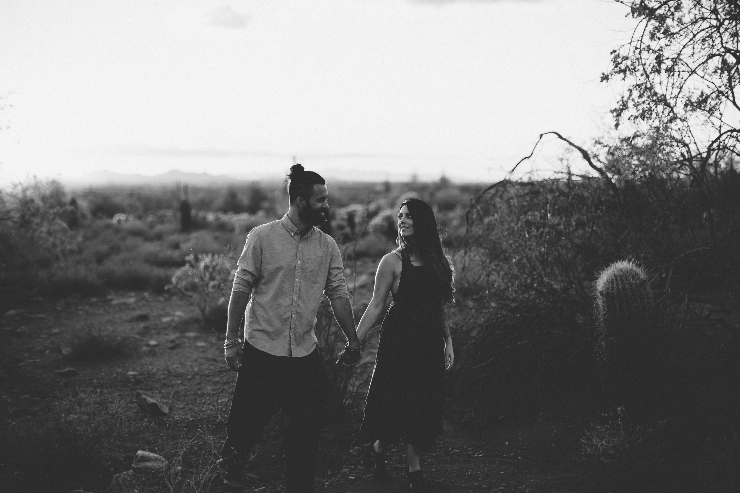 Arizona Desert Sunset Engagement Pics